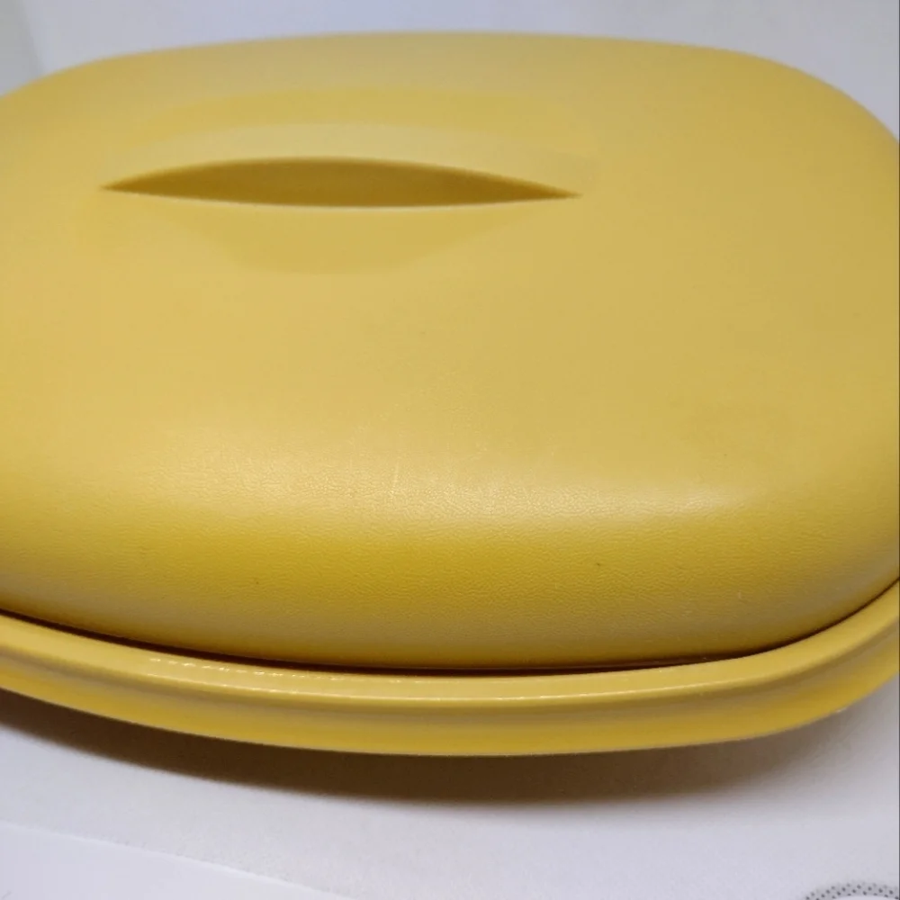 Vintage Tupperware Harvest Gold Microwave‎ Vegetable Steamer